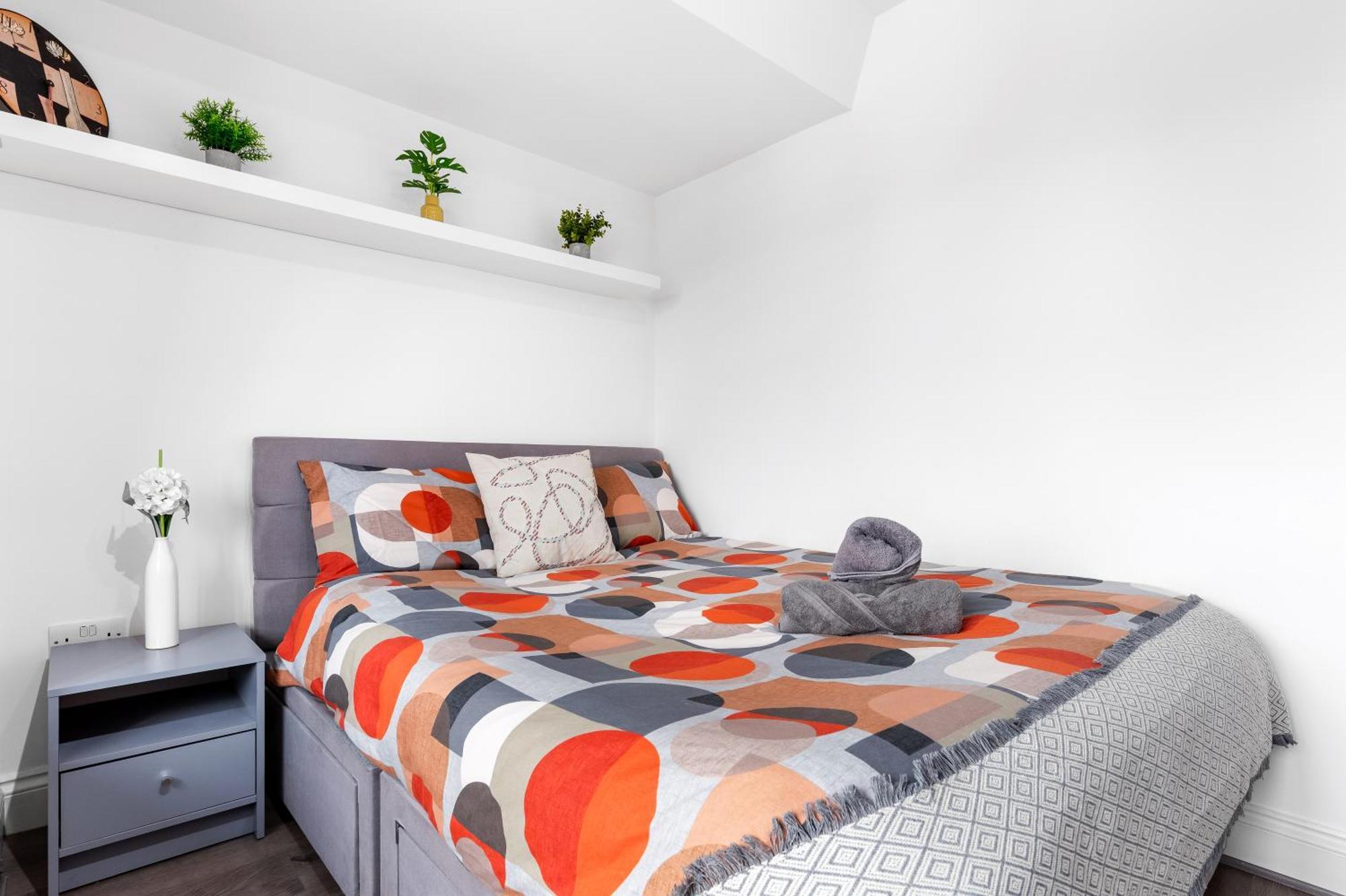 Central London Two Bedroom Serviced Apartment - Nine Elms Luxury Stay - Vauxhall & Westminster Exterior photo