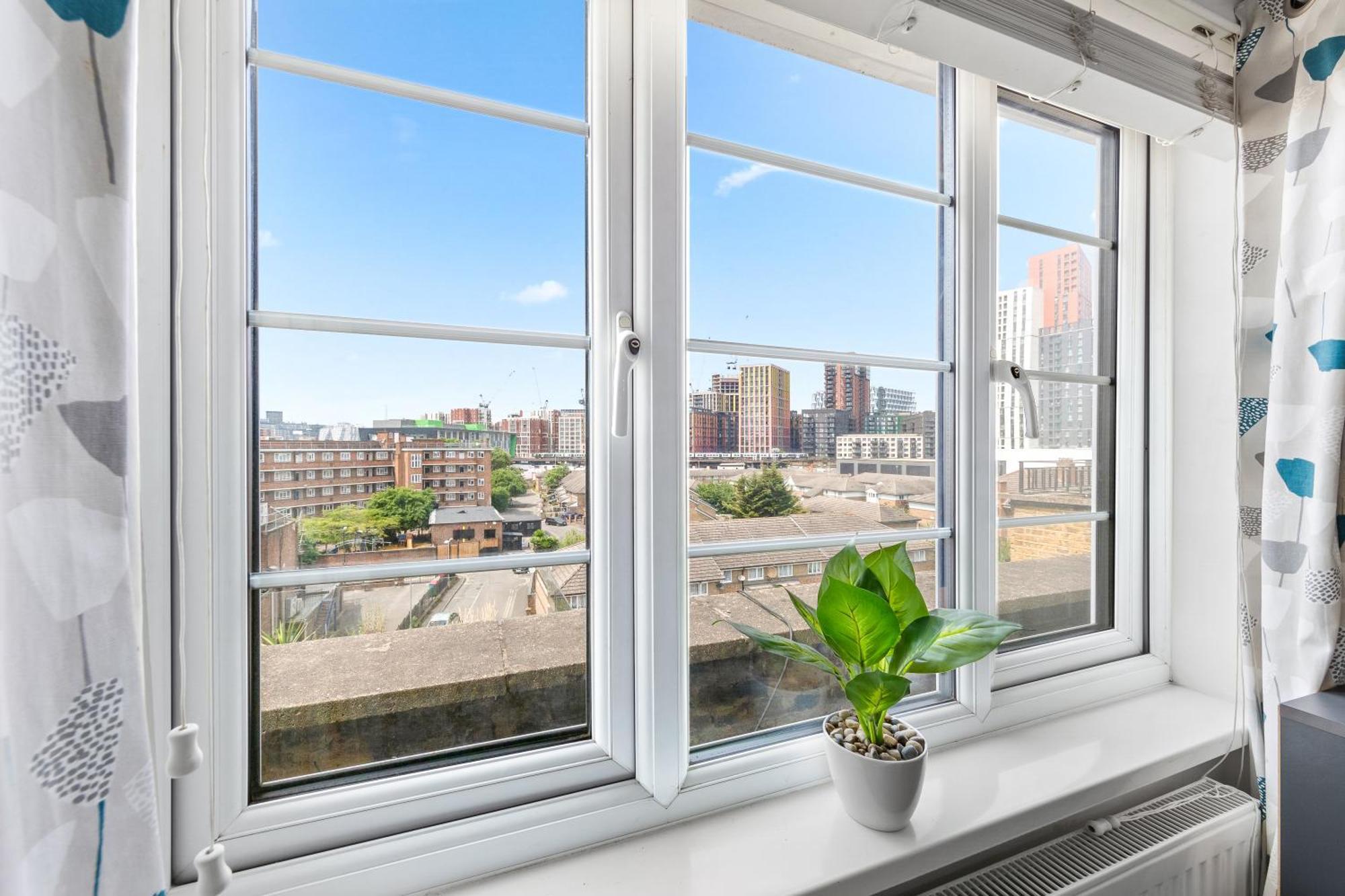 Central London Two Bedroom Serviced Apartment - Nine Elms Luxury Stay - Vauxhall & Westminster Exterior photo