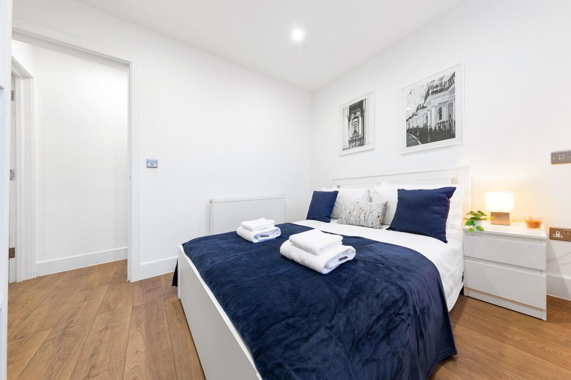 Central London Two Bedroom Serviced Apartment - Nine Elms Luxury Stay - Vauxhall & Westminster Exterior photo