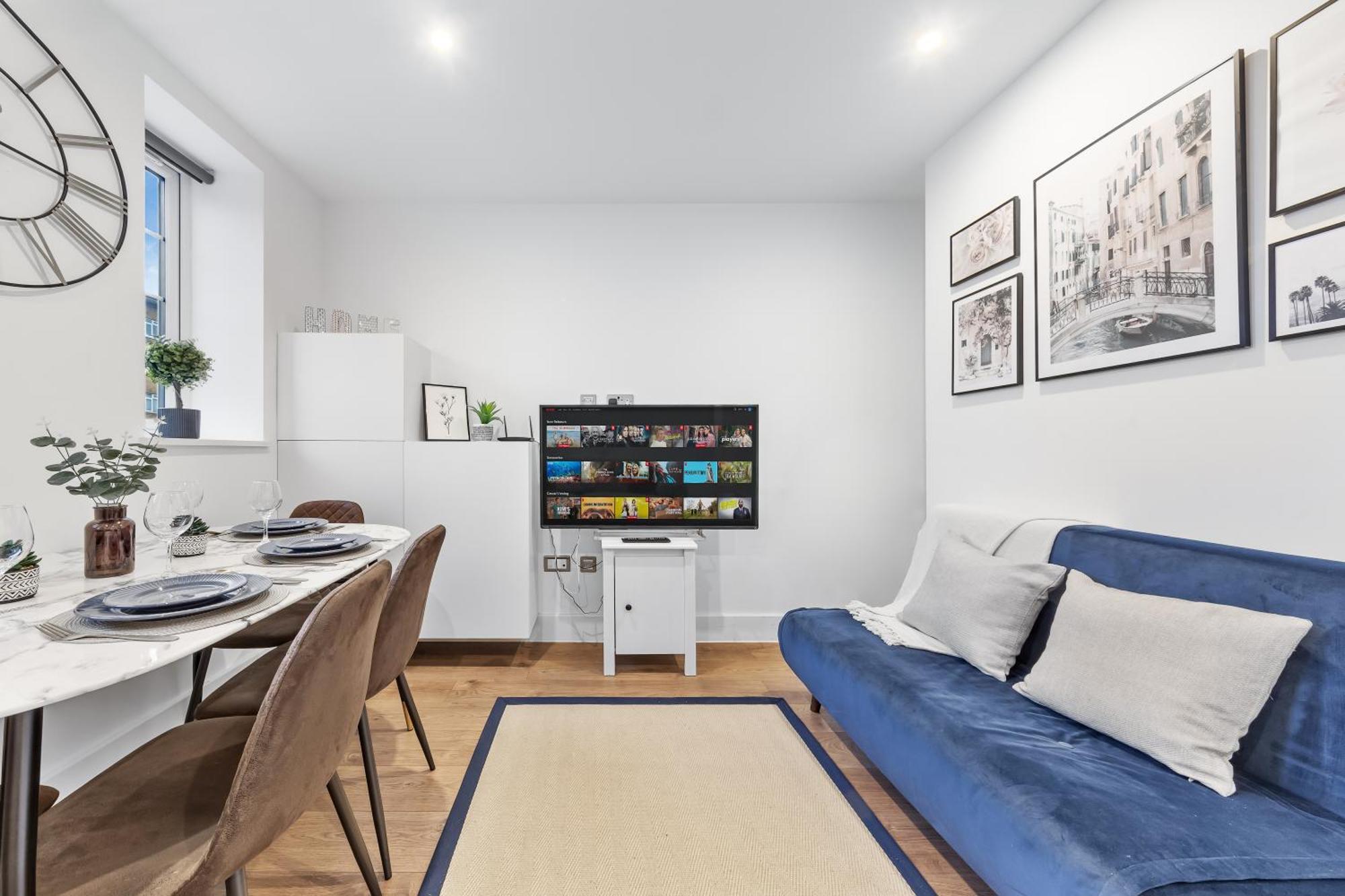 Central London Two Bedroom Serviced Apartment - Nine Elms Luxury Stay - Vauxhall & Westminster Exterior photo