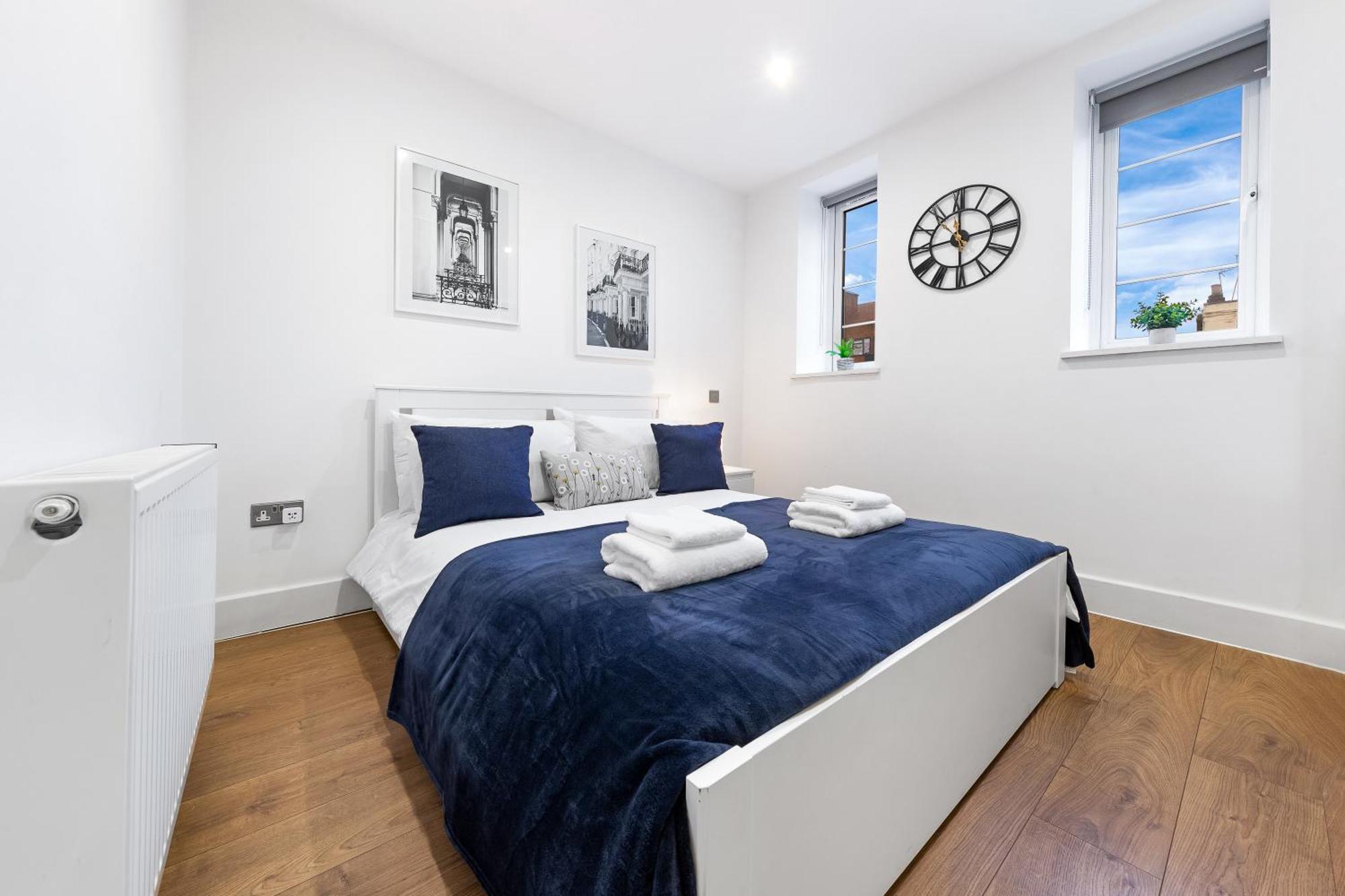 Central London Two Bedroom Serviced Apartment - Nine Elms Luxury Stay - Vauxhall & Westminster Exterior photo