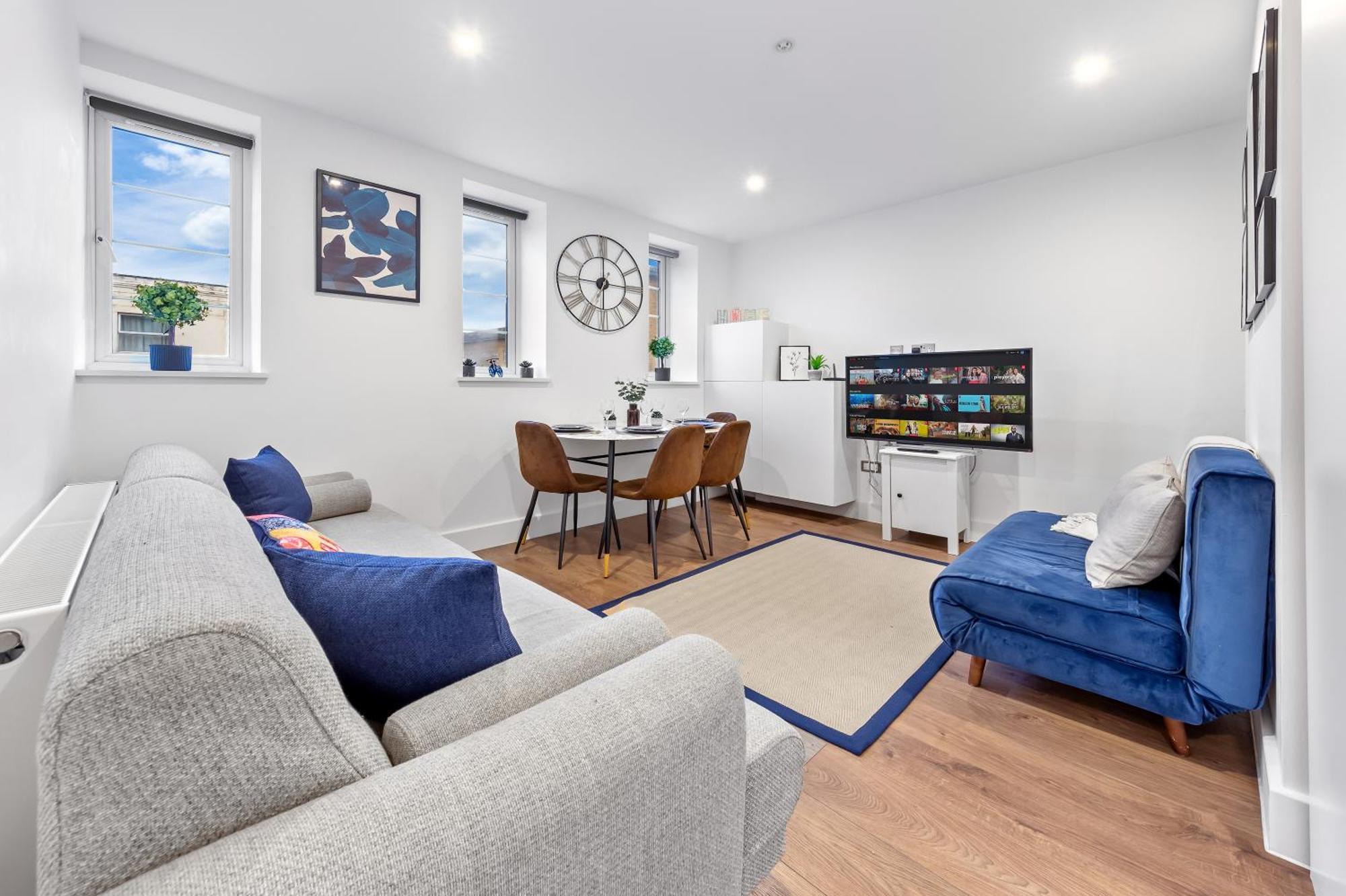 Central London Two Bedroom Serviced Apartment - Nine Elms Luxury Stay - Vauxhall & Westminster Exterior photo
