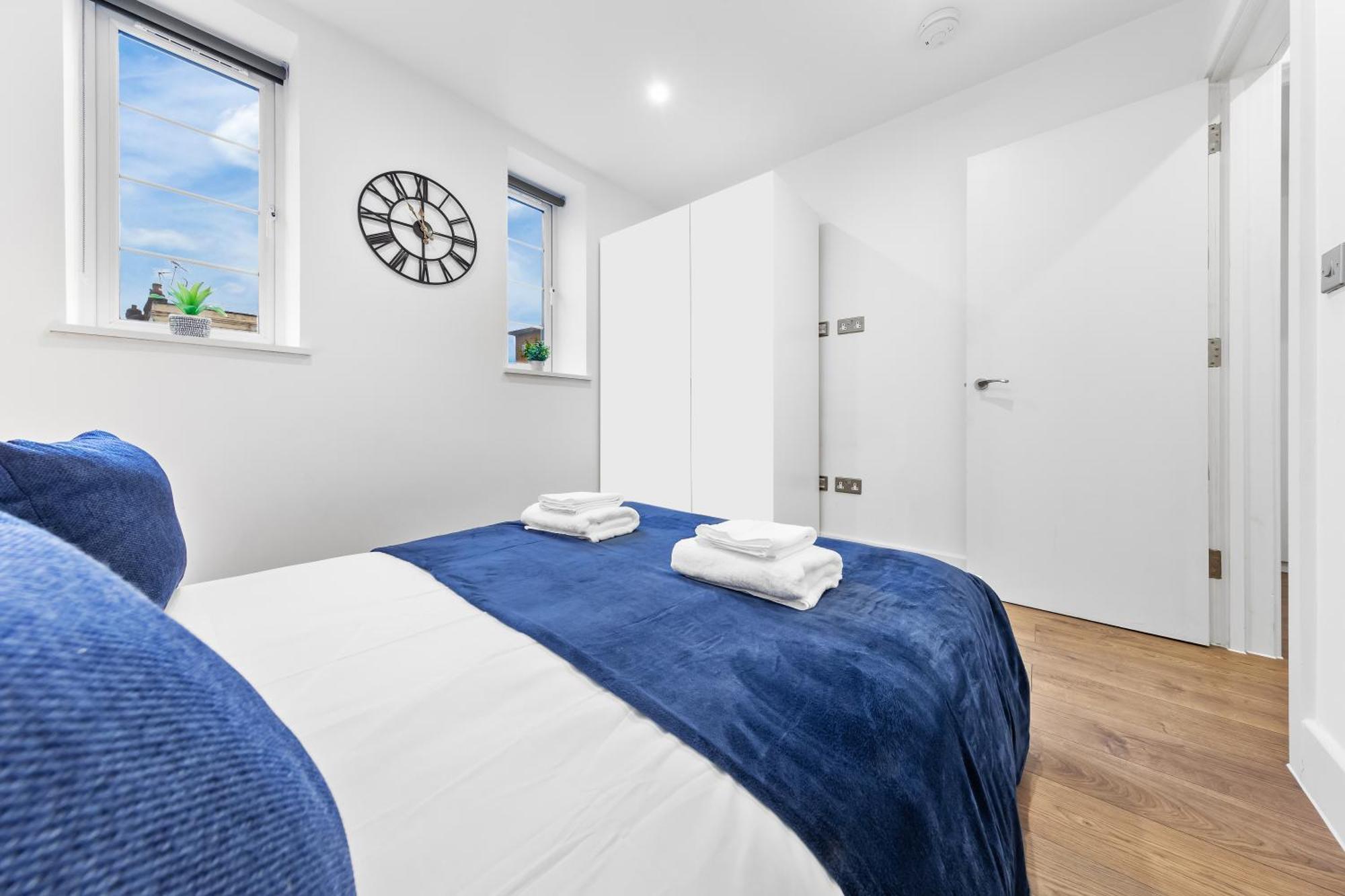 Central London Two Bedroom Serviced Apartment - Nine Elms Luxury Stay - Vauxhall & Westminster Exterior photo